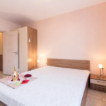 In Artur,kitchen,❤wifi,❤free Parking❤sv❤ Апартаменты